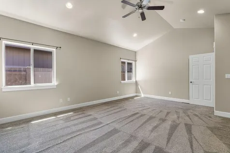 2955 NE Marea Drive Bend OR 97701