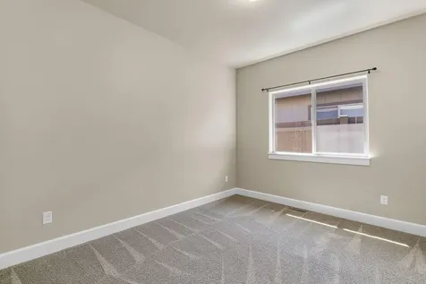 2955 NE Marea Drive Bend OR 97701