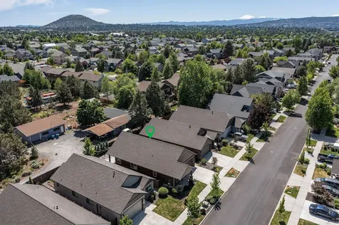 2955 NE Marea Drive Bend OR 97701