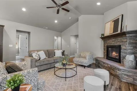2955 NE Marea Drive Bend OR 97701