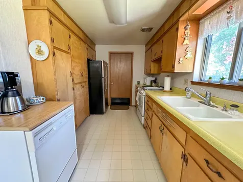 5639 Bel Aire Drive Klamath Falls OR 97603