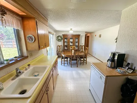 5639 Bel Aire Drive Klamath Falls OR 97603