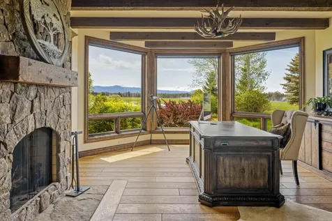 64095 Tamoli Lane Bend OR 97703