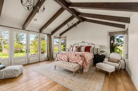 64095 Tamoli Lane Bend OR 97703