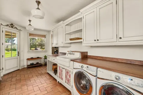 64095 Tamoli Lane Bend OR 97703