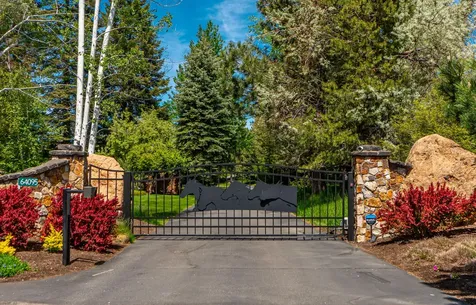 64095 Tamoli Lane Bend OR 97703