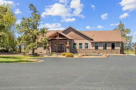 13501 SW Riggs Road Powell Butte OR 97753