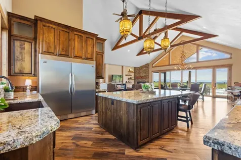 13501 SW Riggs Road Powell Butte OR 97753