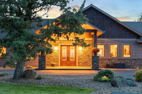 13501 SW Riggs Road Powell Butte OR 97753
