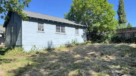 212 Park Street Rogue River OR 97537
