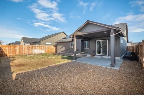 3556 SW Obsidian Place Redmond OR 97756