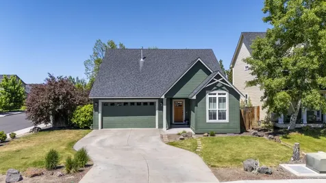 1685 NW Larch Avenue Redmond OR 97756