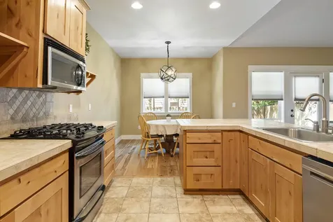 1685 NW Larch Avenue Redmond OR 97756