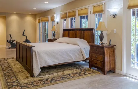 1024 Pinecrest Terrace Ashland OR 97520