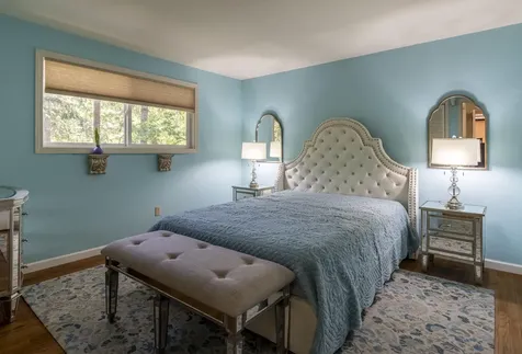 1024 Pinecrest Terrace Ashland OR 97520