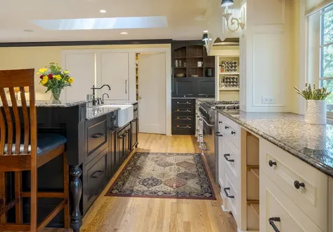 1024 Pinecrest Terrace Ashland OR 97520