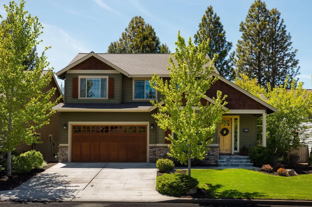 60821 Whitney Place Bend OR 97702