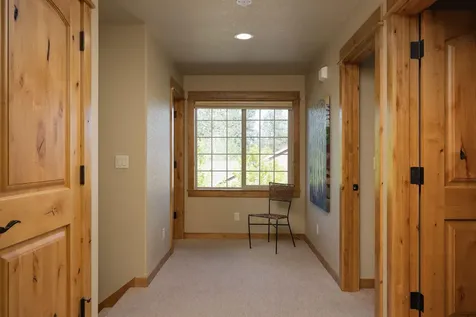 60821 Whitney Place Bend OR 97702