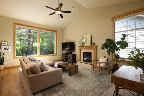 60821 Whitney Place Bend OR 97702