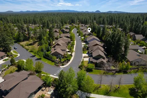 60821 Whitney Place Bend OR 97702