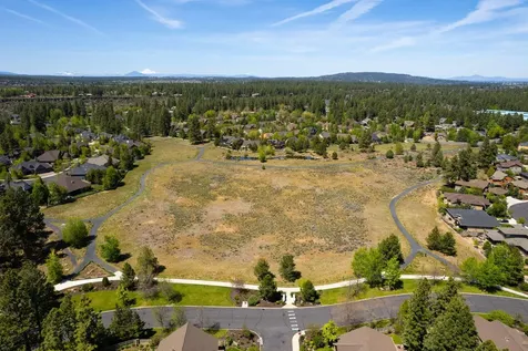 60821 Whitney Place Bend OR 97702