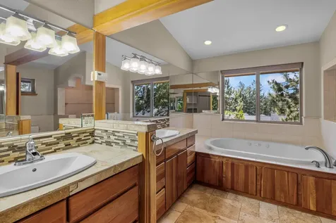 2680 NW Nordic Avenue Bend OR 97703