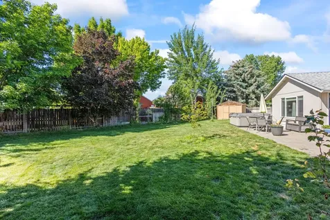 2044 NW 20th Court Redmond OR 97756