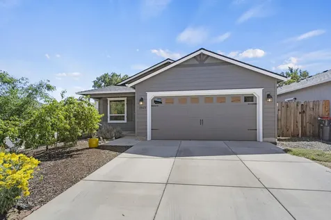 1967 Hart Avenue Medford OR 97501