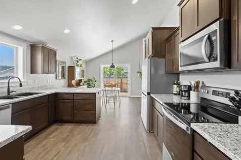 1967 Hart Avenue Medford OR 97501