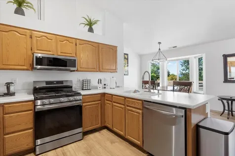 1224 N Modoc Avenue Medford OR 97504