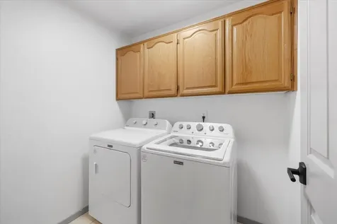 1224 N Modoc Avenue Medford OR 97504