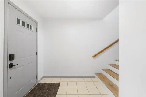 1224 N Modoc Avenue Medford OR 97504
