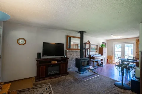 2612 SW 24th Street Redmond OR 97756
