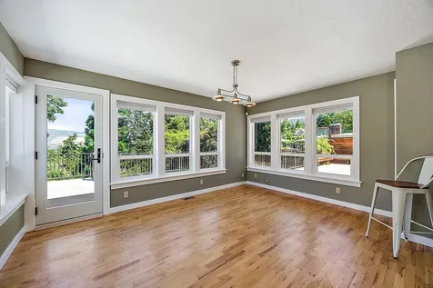 384 Kearney Street Ashland OR 97520