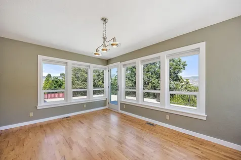384 Kearney Street Ashland OR 97520