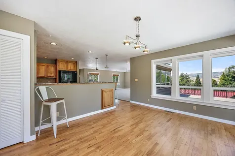 384 Kearney Street Ashland OR 97520