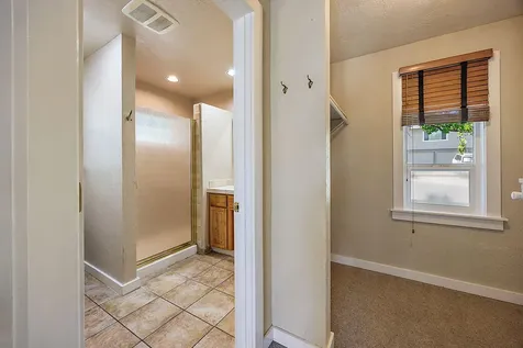 384 Kearney Street Ashland OR 97520