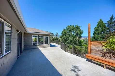 384 Kearney Street Ashland OR 97520