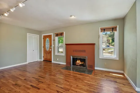 384 Kearney Street Ashland OR 97520