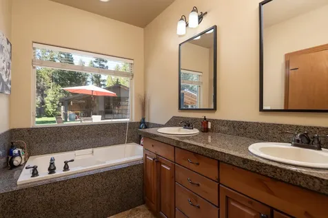 17314 Scaup Drive Bend OR 97707