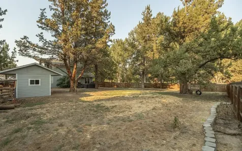 3214 SW Xero Avenue Redmond OR 97756