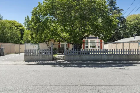 1150 SW Greenwood Avenue Grants Pass OR 97526