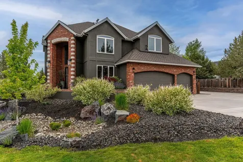 8956 Yahooskin Drive Powell Butte OR 97753