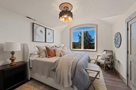 8956 Yahooskin Drive Powell Butte OR 97753