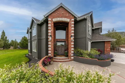8956 Yahooskin Drive Powell Butte OR 97753
