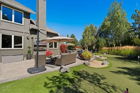 8956 Yahooskin Drive Powell Butte OR 97753