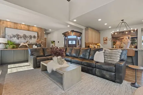 8956 Yahooskin Drive Powell Butte OR 97753