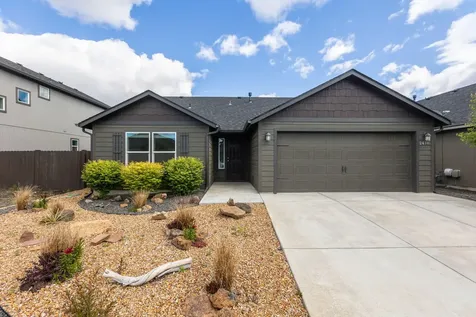 2471 NW Jackpine Lane Redmond OR 97756