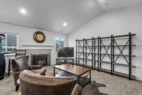 2471 NW Jackpine Lane Redmond OR 97756