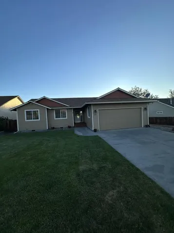 390 NE Hillcrest Street Madras OR 97741